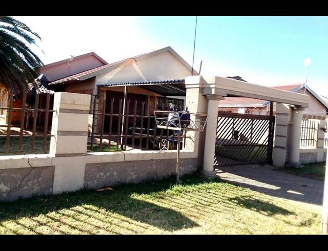 3 BEDROOM PROPERTY TO RENT IN RANDLESPARK